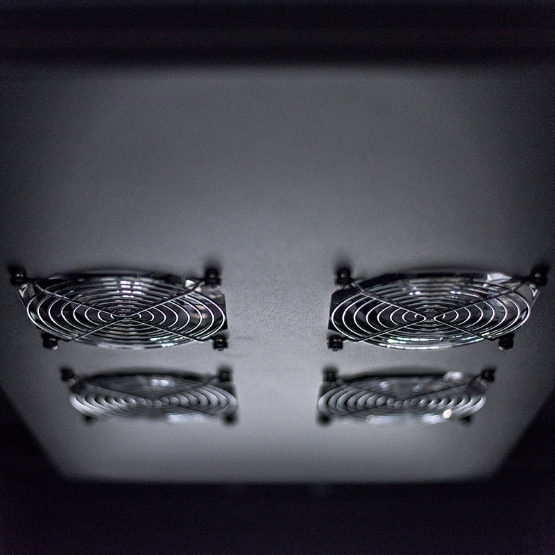 Serveredge18RU 600mm Wide & 1000mm Deep Fully Assembled Free Standing Server Cabinet