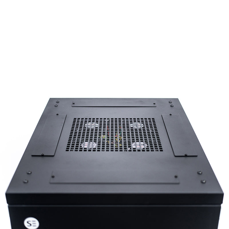 Serveredge 18RU 600mm Wide & 800mm Deep Fully Assembled Free Standing Server Cabinet