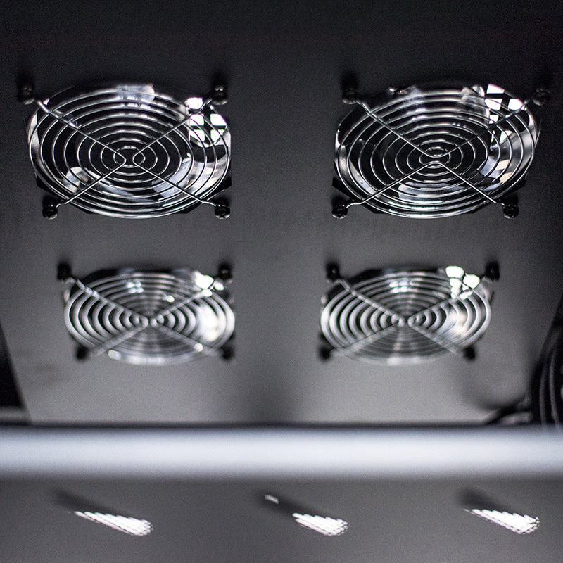 Serveredge 18RU 600mm Wide & 800mm Deep Fully Assembled Free Standing Server Cabinet